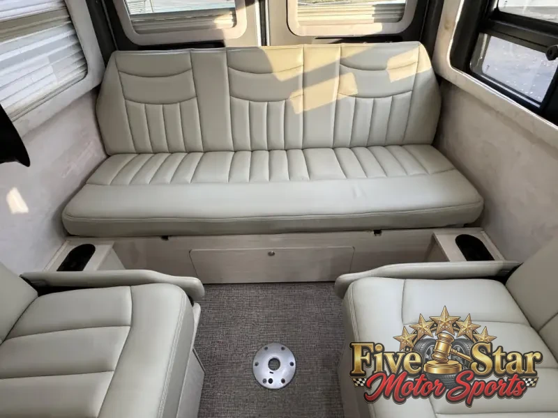 2011 Airstream Interstate 3500 Lounge photo 12