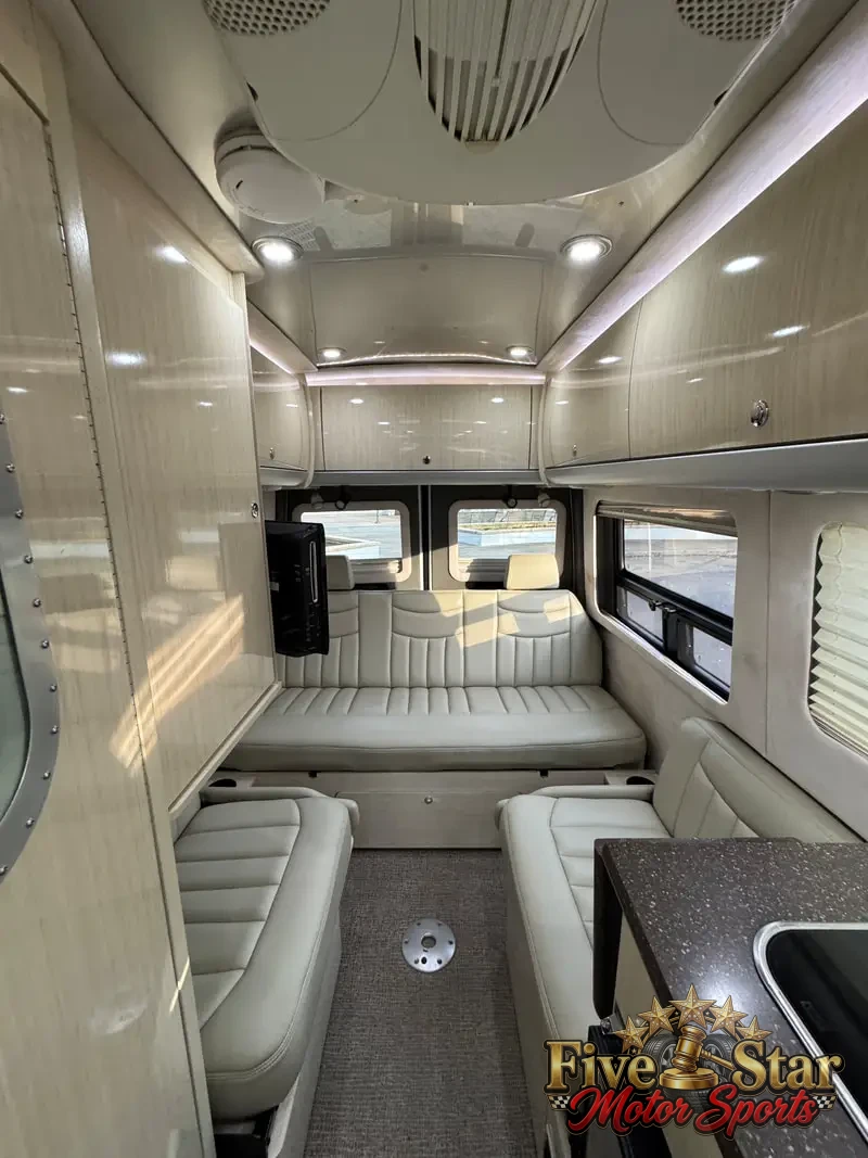 2011 Airstream Interstate 3500 Lounge photo 31