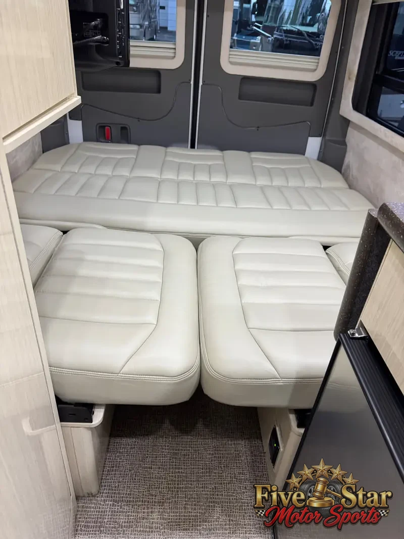 2011 Airstream Interstate 3500 Lounge photo 47