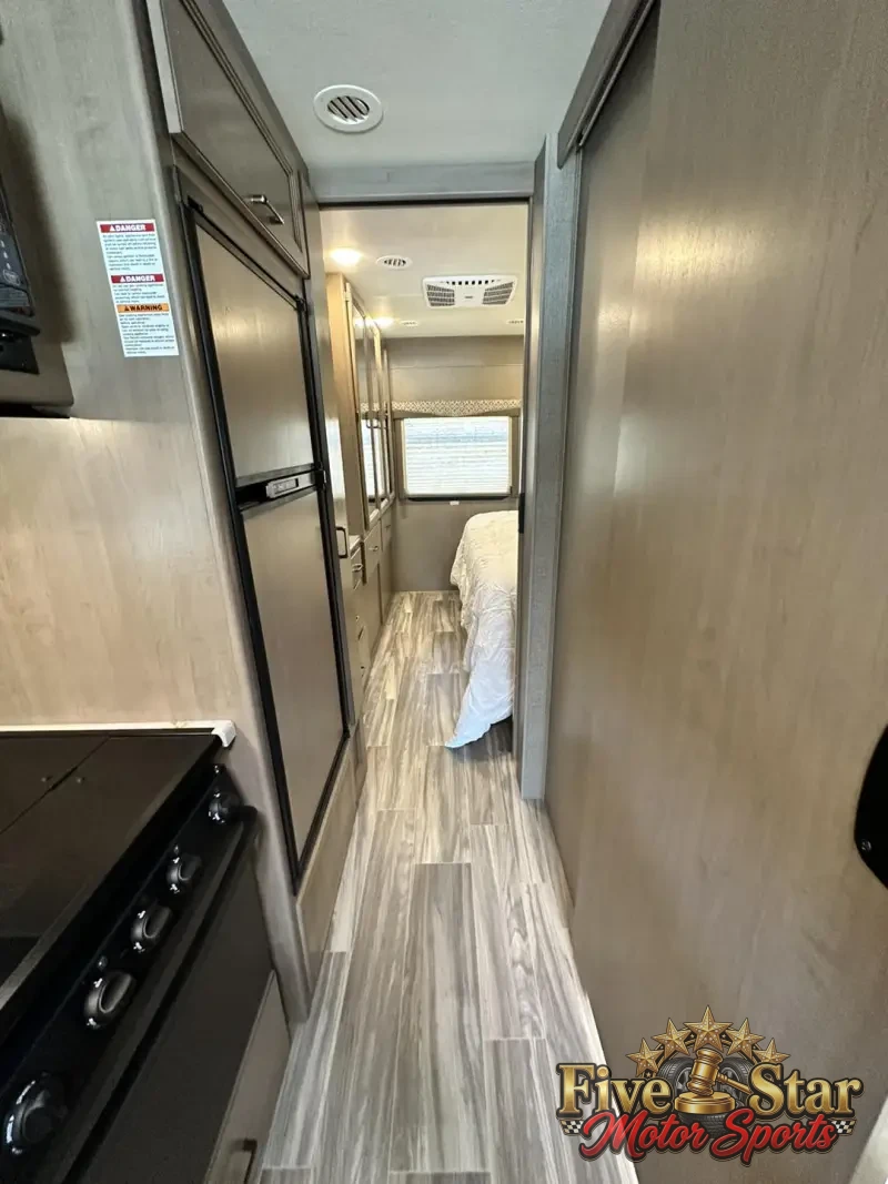 2020 Thor ACE 33.1 photo 13