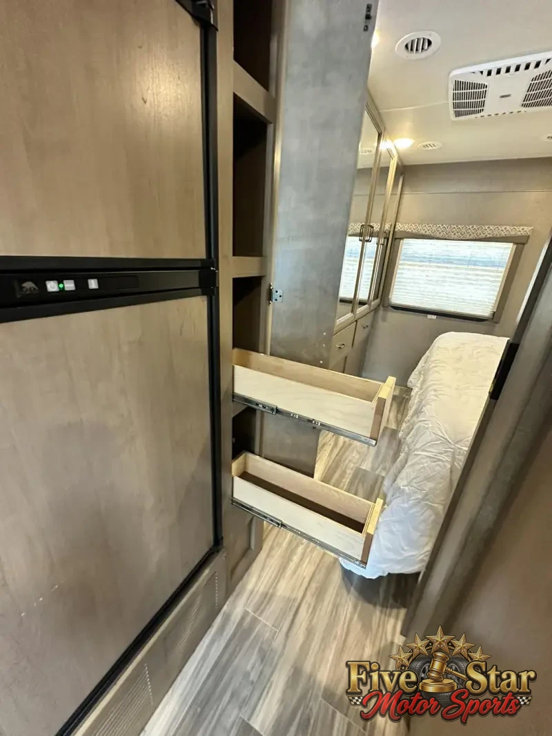 2020 Thor ACE 33.1 photo 24