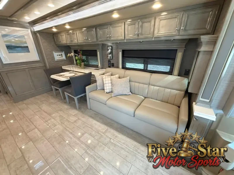 2020 Tiffin Phaeton 37BH photo 28
