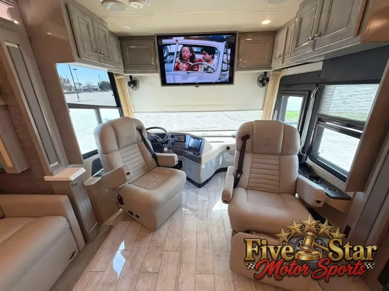 2020 Tiffin Phaeton 37BH photo 30