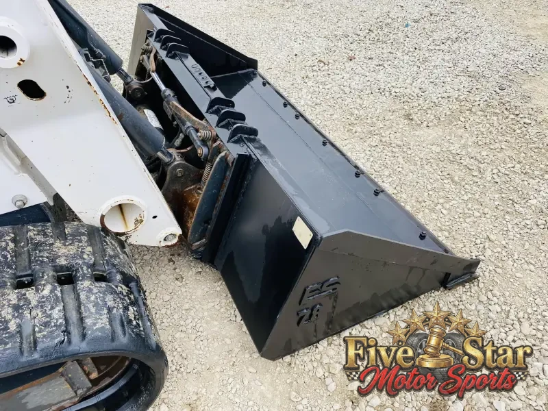 2018 Bobcat T650 photo 10