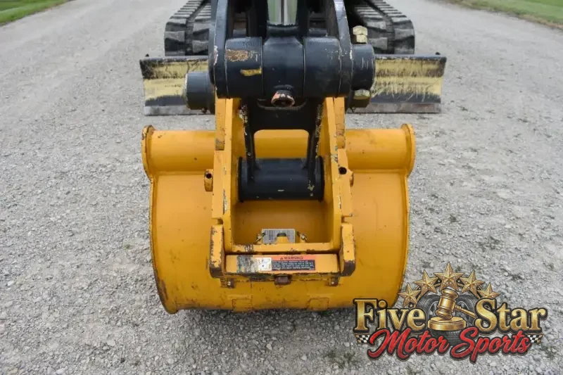 2013 John Deere 50G photo 19
