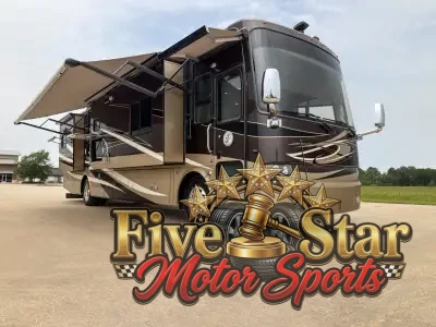 2011 Tiffin Phaeton 40QTH