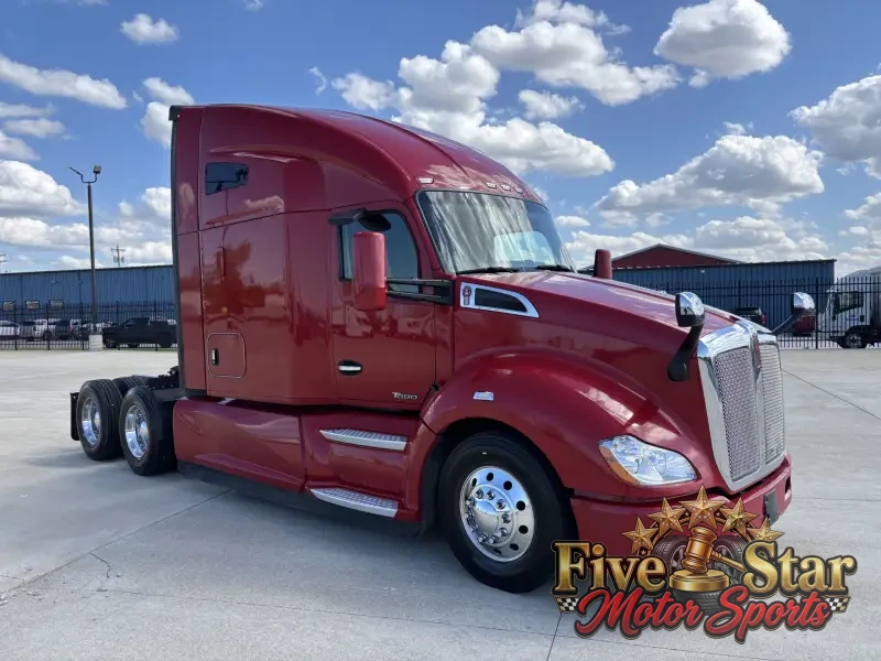 2021 Kenworth T680 photo 19