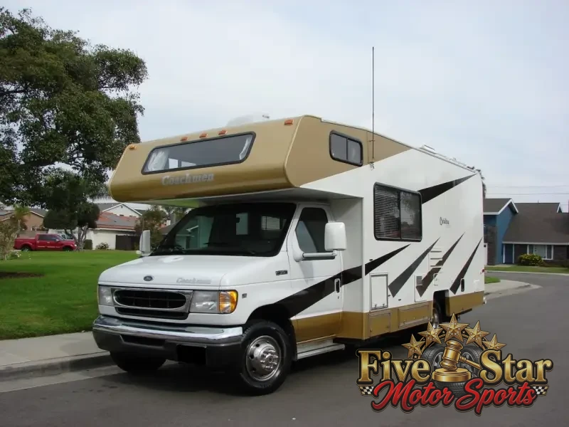 1999 Coachmen Catalina Sport photo 2