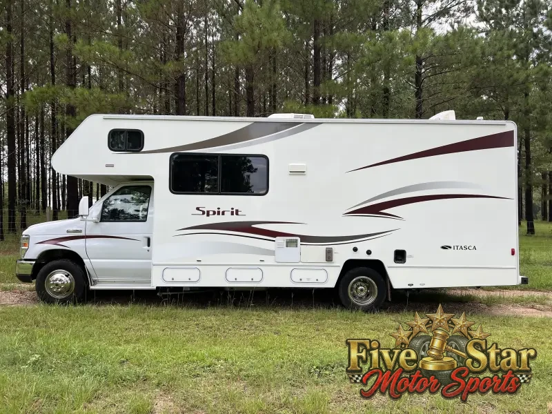 2014 Itasca Spirit 25B photo 28