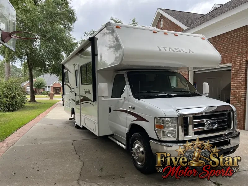 2014 Itasca Spirit 25B photo 33