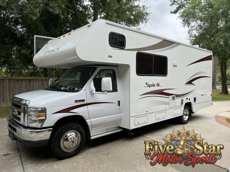 2014 Itasca Spirit 25B photo 1