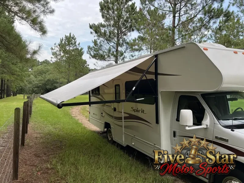2014 Itasca Spirit 25B photo 26