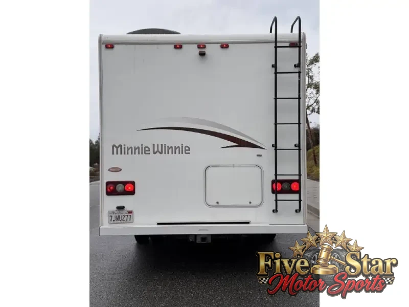 2015 Winnebago Minnie Winnie 22R photo 66