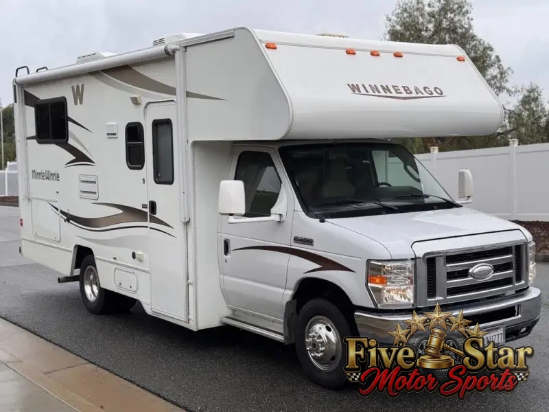 2015 Winnebago Minnie Winnie 22R photo 65