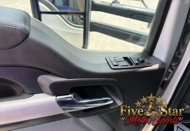 2022 Kenworth T680 photo 53