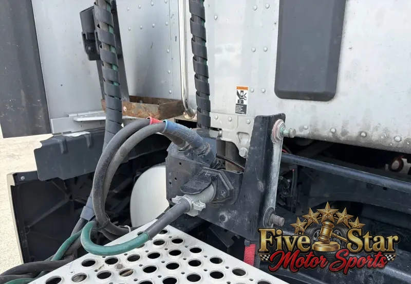 2022 Kenworth T680 photo 27