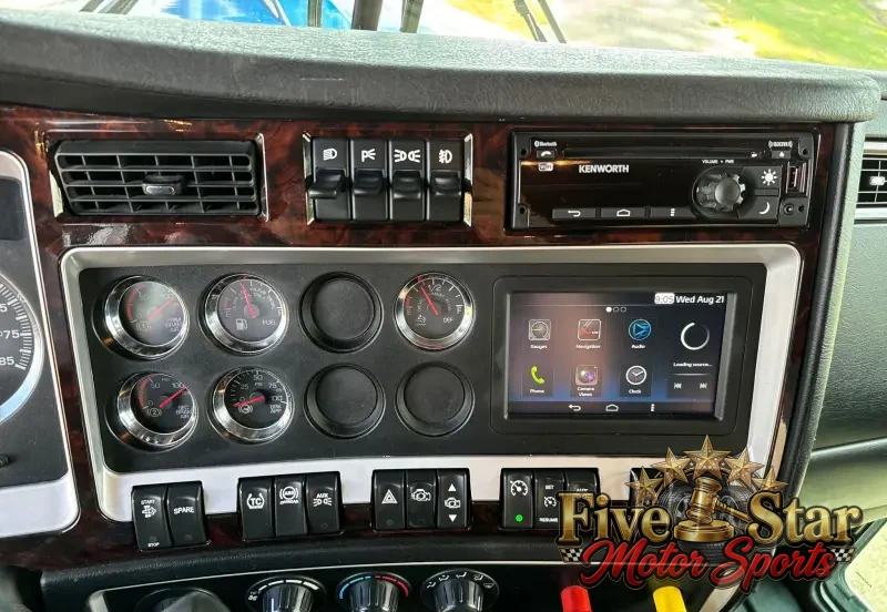 2022 Kenworth W900 photo 37