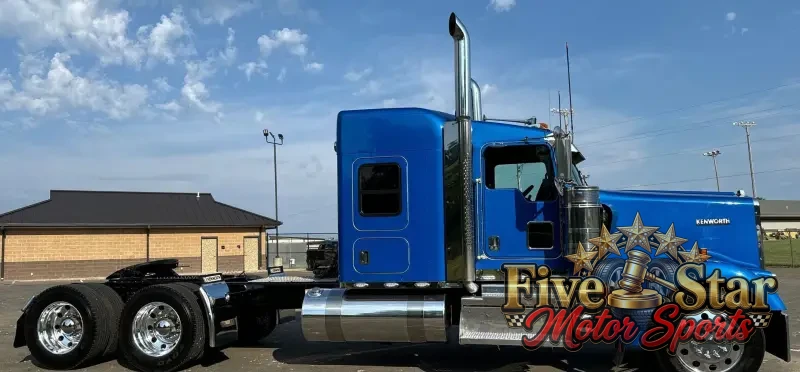 2022 Kenworth W900 photo 4