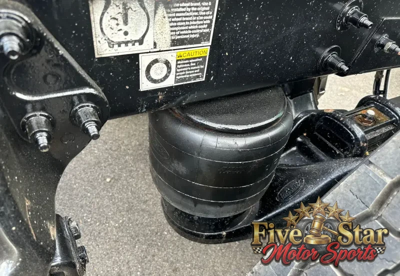 2021 Peterbilt 389 photo 28