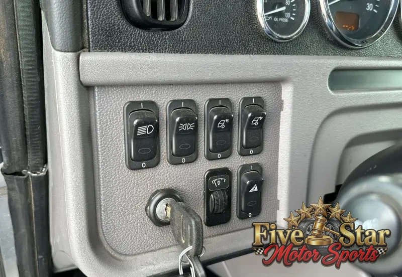 2021 Peterbilt 389 photo 37