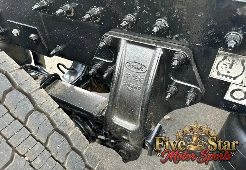 2021 Peterbilt 389 photo 29