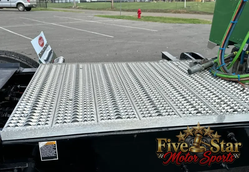 2021 Peterbilt 389 photo 17