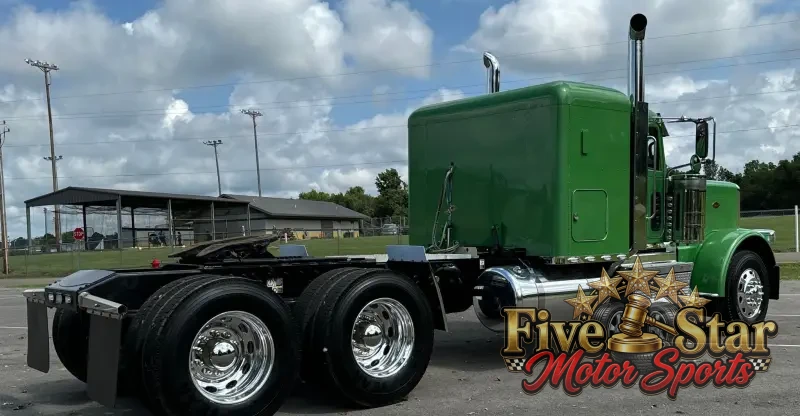 2021 Peterbilt 389 photo 5