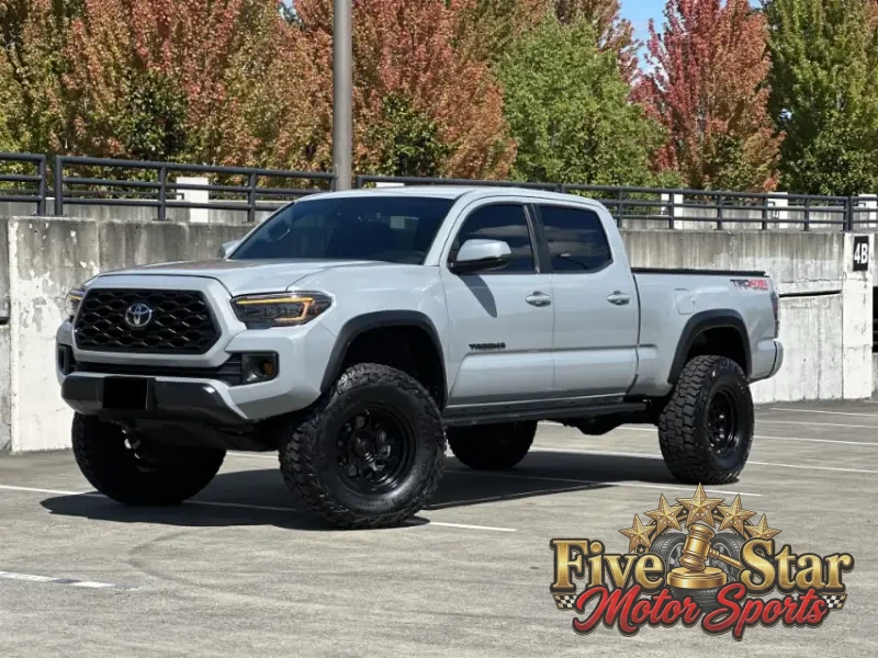 2021 Toyota Tacoma Double Cab TRD Off-Road photo 1