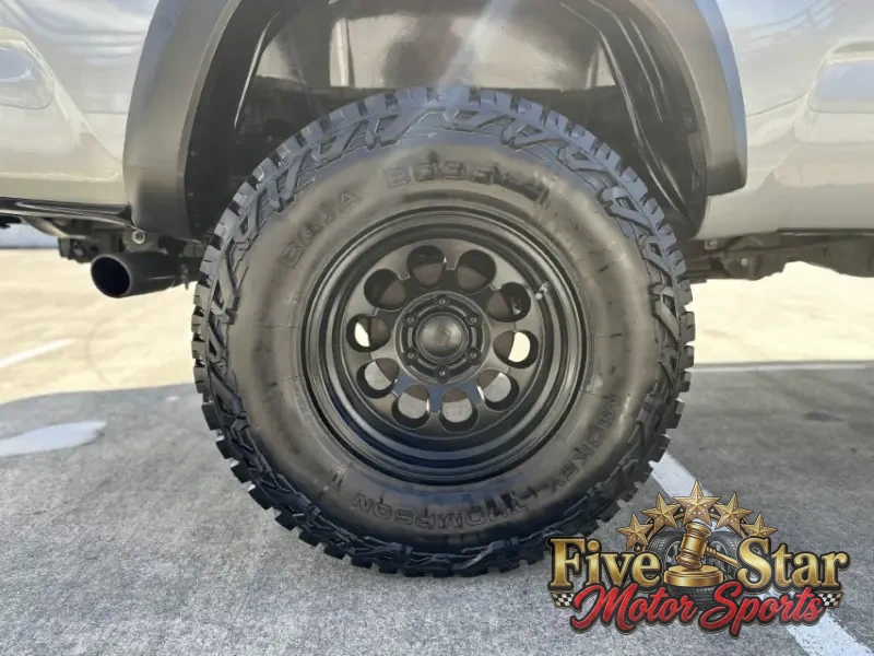 2021 Toyota Tacoma Double Cab TRD Off-Road photo 8