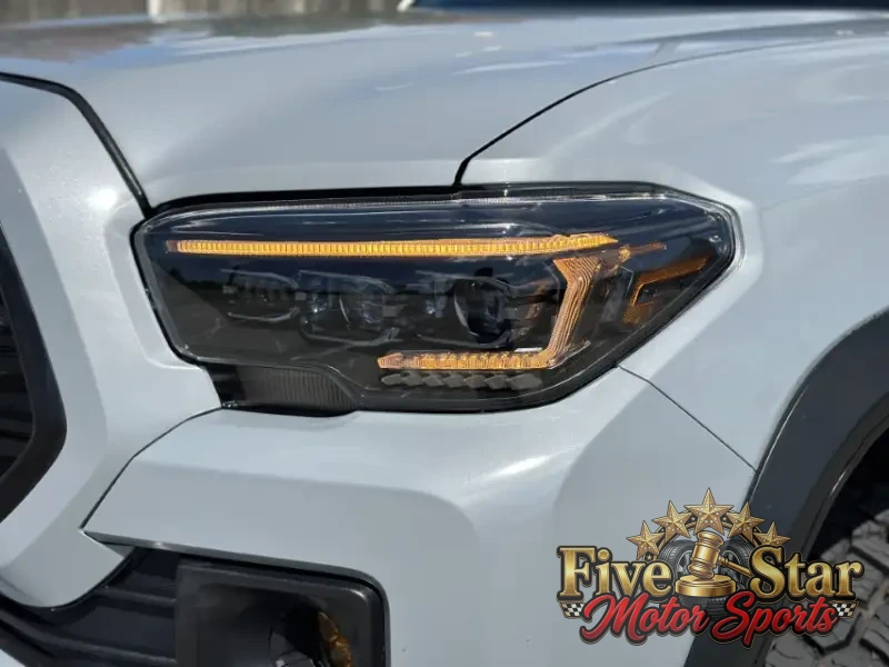 2021 Toyota Tacoma Double Cab TRD Off-Road photo 19