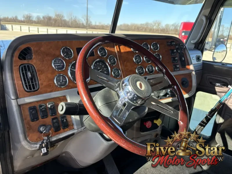 2007 Peterbilt 379EXHD photo 12