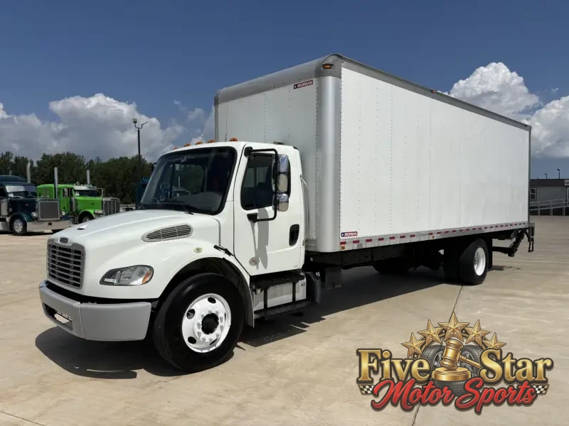 2020 Freightliner Business M2 106 photo 1