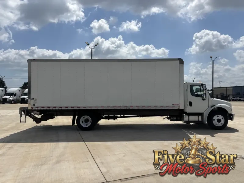 2020 Freightliner Business M2 106 photo 18