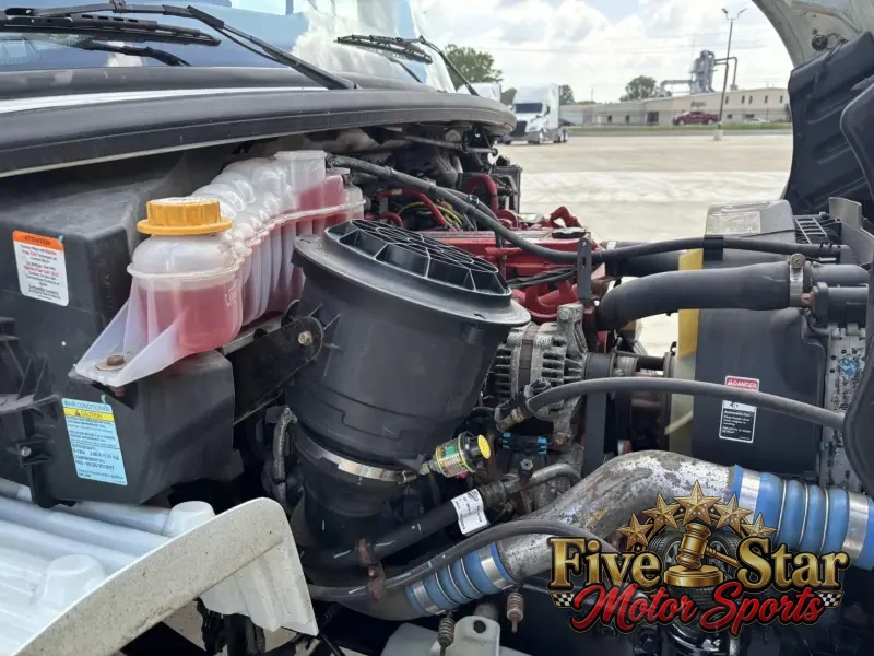 2020 Freightliner Business M2 106 photo 15