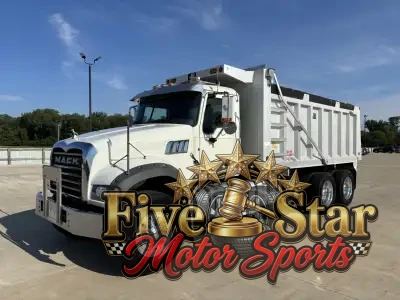2013 Mack Granite GU713 Dump Truck