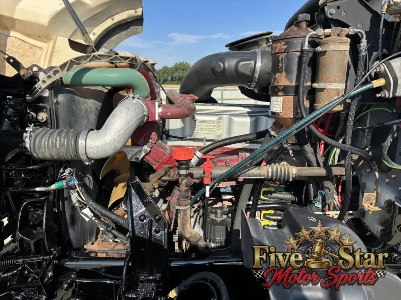 2013 Mack Granite GU713 Dump Truck photo 9