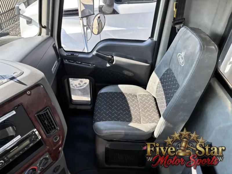 2013 Mack Granite GU713 Dump Truck photo 18