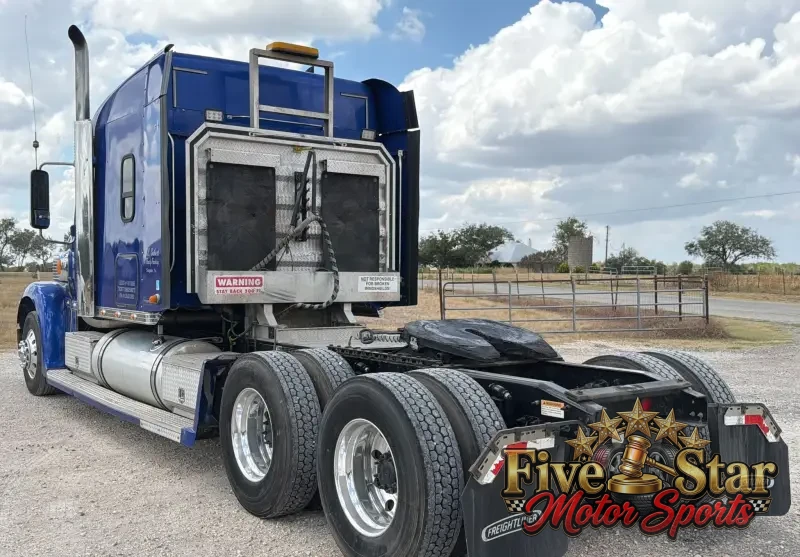 2020 Freightliner Coronado glider kit photo 7