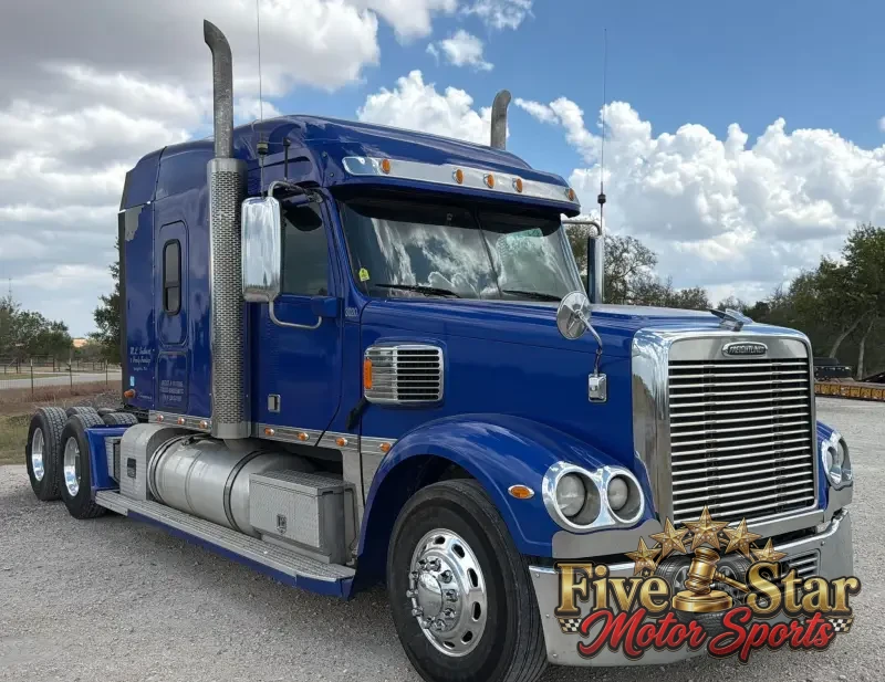 2020 Freightliner Coronado glider kit photo 3