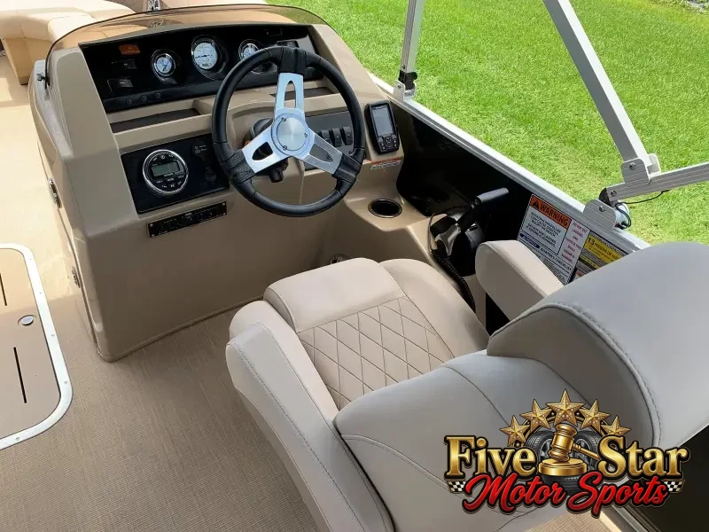2018 Bennington 22 SSXP photo 16