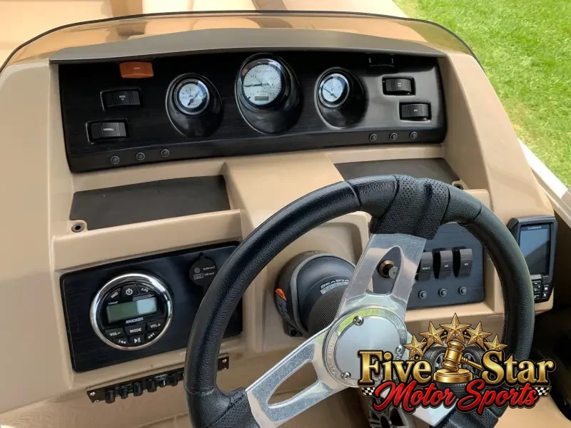 2018 Bennington 22 SSXP photo 10