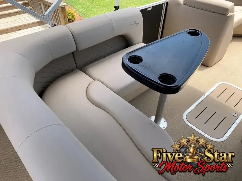 2018 Bennington 22 SSXP photo 15