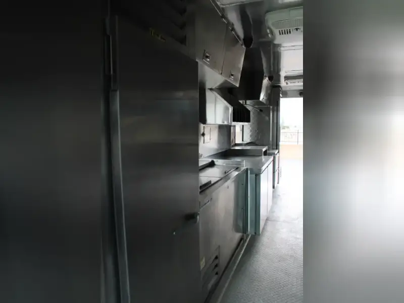 2013 Ford Catering Truck - Food Truck - E-550 Utilimaster 18 Ft Catering Step Van Food Truck For Sale photo 29