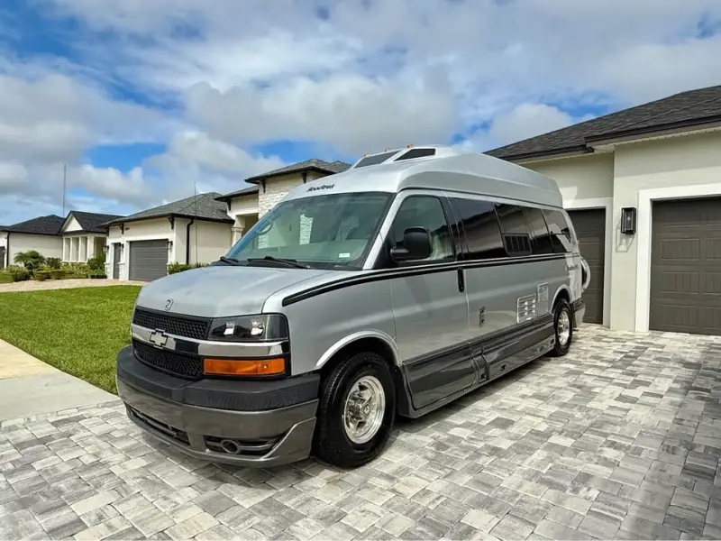 2008 Roadtrek 190 Popular photo 1