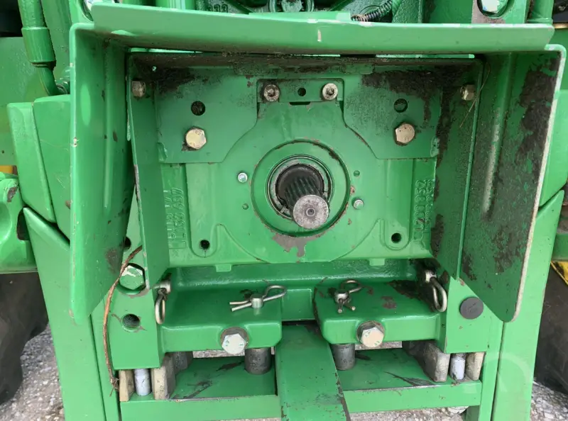 2015 JOHN DEERE 6125M photo 34