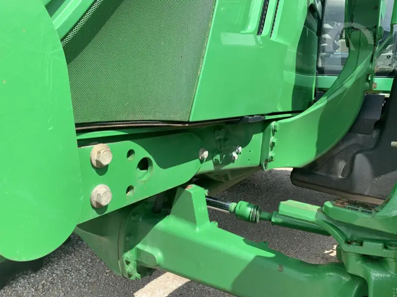 2015 JOHN DEERE 6125M photo 27