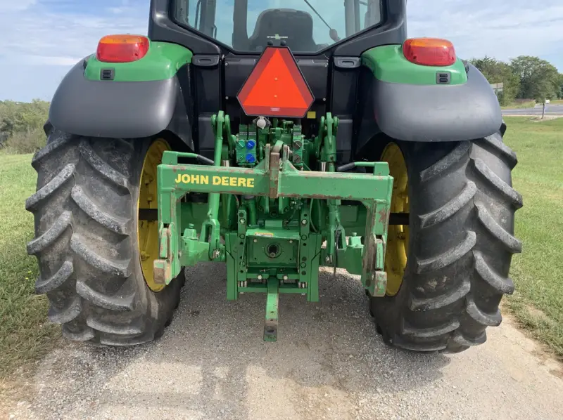 2015 JOHN DEERE 6125M photo 30