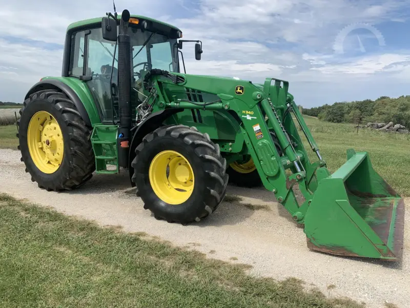 2015 JOHN DEERE 6125M photo 35