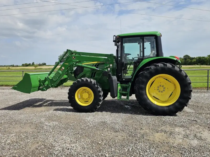 2014 John Deere 6125M photo 7