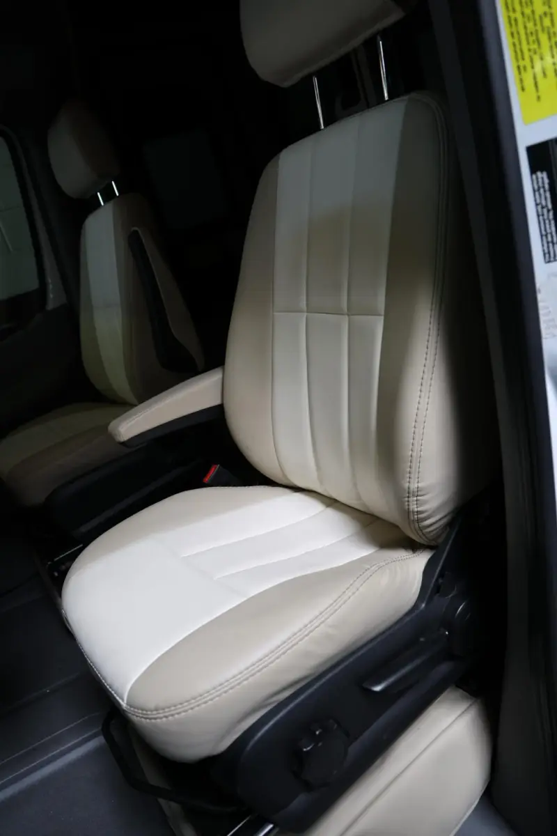 2019 Entegra Qwest 24L photo 49